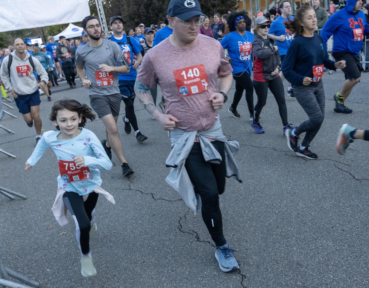 More than 37,000 people registered to attend the NASA Langley open house. Starting with the Annual 5K Moon Walk Run and the talented Nils Larson, X59 pilot and Astronaut Victor Glover reunited at Langley’s hangar and hosted by Center Director Clayton Turner.